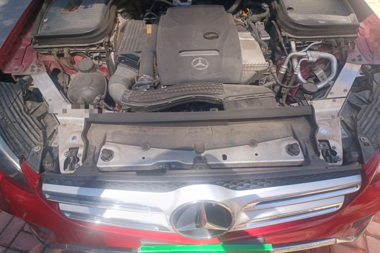Used Mercedes-Benz GLC 2018 GLC 260 4MATIC Dynamic Edition Engine Bay