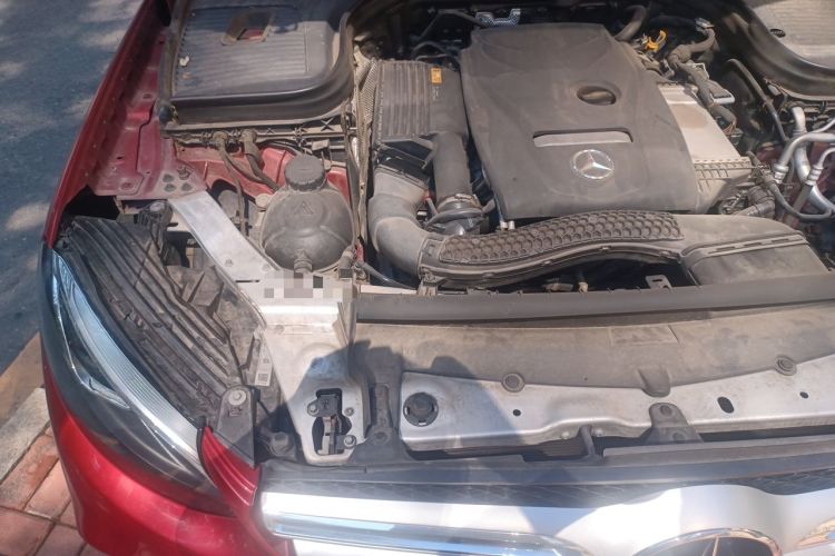 Used Mercedes-Benz GLC 2018 GLC 260 4MATIC Dynamic Edition Engine Bay Right