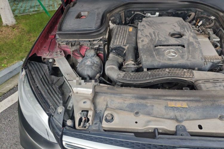 Used Mercedes-Benz GLC 2018 GLC 260 4MATIC Dynamic Edition Engine Bay Right