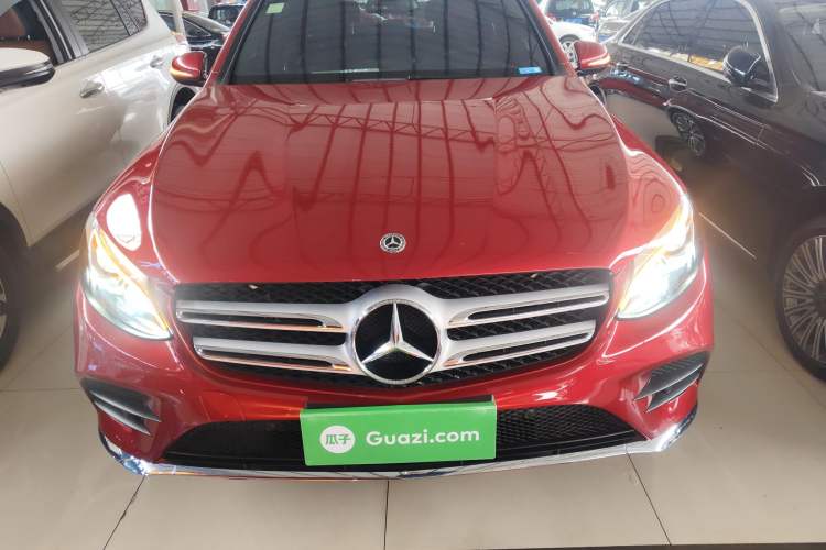 Used Mercedes-Benz GLC 2018 Facelifted GLC 260 4MATIC Dynamic Edition Exterior 1