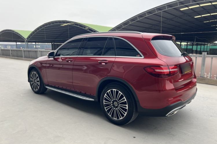 Used Mercedes-Benz GLC 2018 Facelifted GLC 260 4MATIC Dynamic Edition Exterior 7