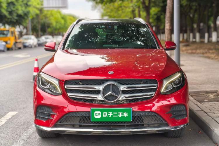 Used Mercedes-Benz GLC 2018 Facelifted GLC 260 4MATIC Dynamic Edition Front