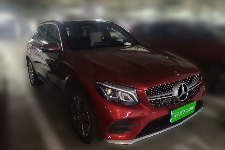 Used Mercedes-Benz GLC 2018 GLC 200 4MATIC Front Right 45 Deg