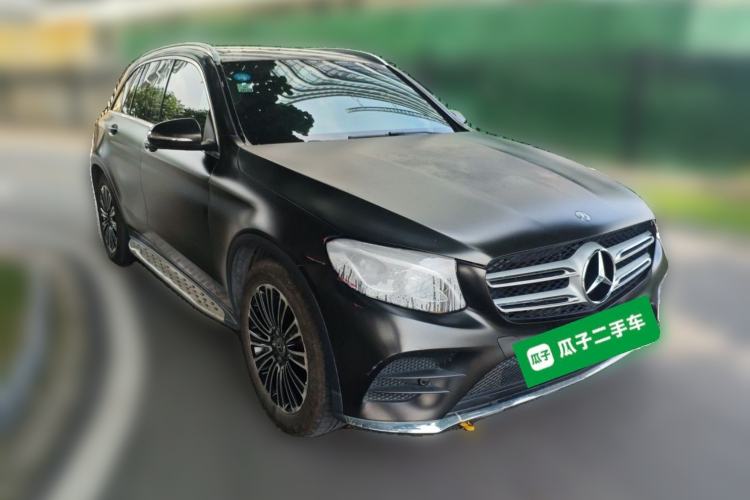 Used Mercedes-Benz GLC 2018 GLC 260 4MATIC Dynamic Edition Front Right 45 Deg