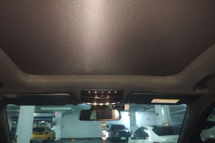 Used Mercedes-Benz GLC 2018 Facelifted GLC 260 4MATIC Dynamic Edition Headliner