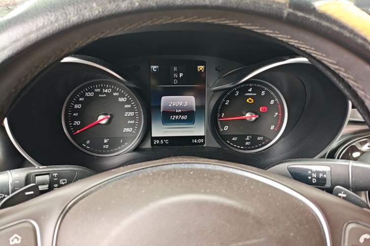 Used Mercedes-Benz GLC 2018 Facelift GLC 260 4MATIC Luxury Edition Instrument Cluster