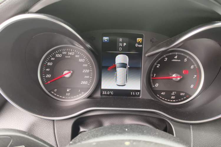 Used Mercedes-Benz GLC 2018 GLC 260 4MATIC Dynamic Edition Instrument Cluster