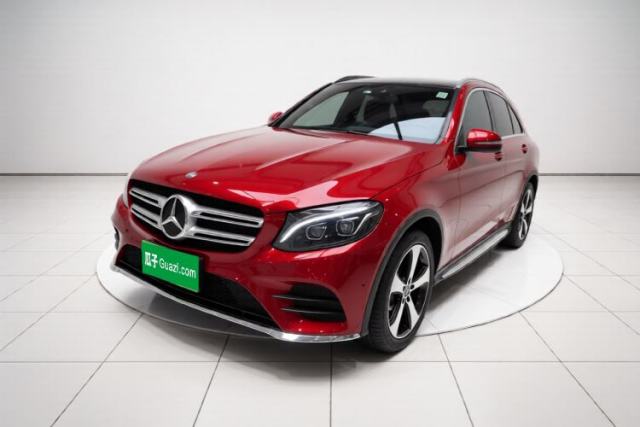 Mercedes-Benz GLC 2018 GLC 260 4MATIC Luxury Model usado