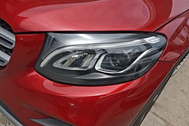 Used Mercedes-Benz GLC 2018 Facelift GLC 260 4MATIC Luxury Edition Left Front Headlight