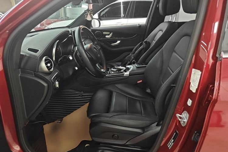 Used Mercedes-Benz GLC 2018 GLC 260 4MATIC Luxury Model Left Front Seat