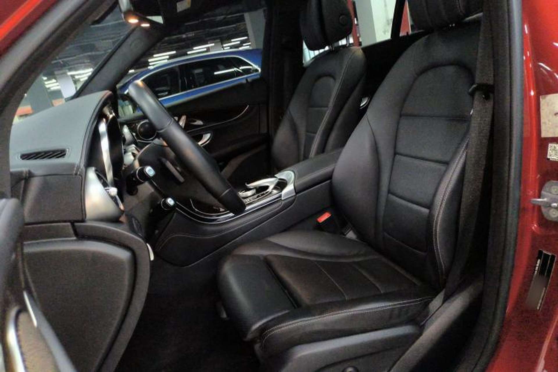 Used Mercedes-Benz GLC 2018 Facelifted GLC 260 4MATIC Dynamic Edition Left Front Seat