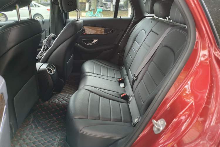 Used Mercedes-Benz GLC 2018 Facelifted GLC 260 4MATIC Dynamic Edition Left Rear Seat