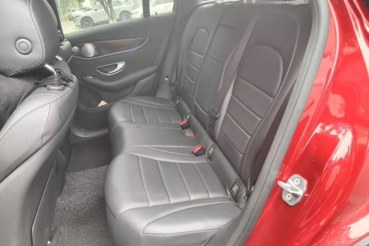 Used Mercedes-Benz GLC 2018 GLC 260 4MATIC Dynamic Edition Left Rear Seat