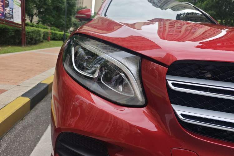 Used Mercedes-Benz GLC 2018 Facelift GLC 260 4MATIC Luxury Edition Right Front Headlight