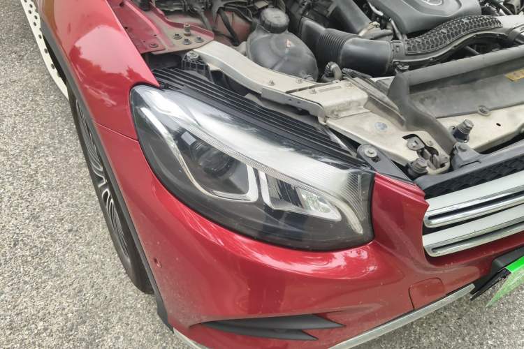Used Mercedes-Benz GLC 2018 GLC 260 4MATIC Dynamic Edition Right Front Headlight