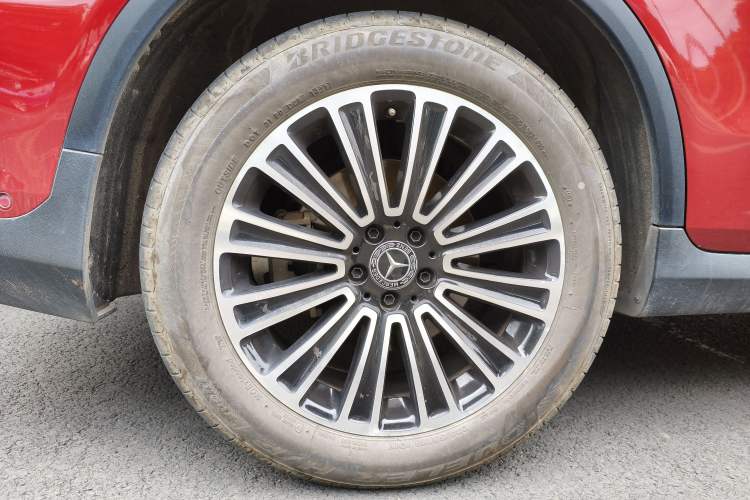 Used Mercedes-Benz GLC 2018 Facelifted GLC 260 4MATIC Dynamic Edition Right Rear Wheel Hub