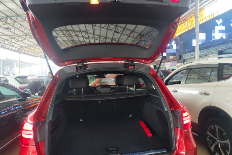 Used Mercedes-Benz GLC 2018 Facelifted GLC 260 4MATIC Dynamic Edition Trunk