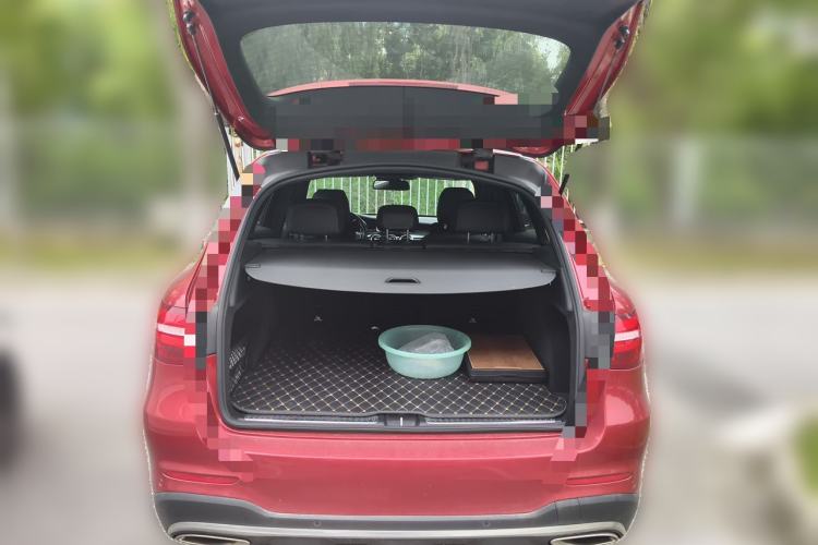 Used Mercedes-Benz GLC 2018 GLC 260 4MATIC Dynamic Edition Trunk