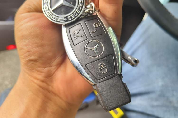 Used Mercedes-Benz GLC 2018 GLC 260 4MATIC Dynamic Edition Vehicle Key