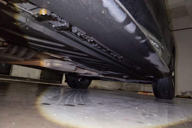 Used Mercedes-Benz GLC 2018 GLC 260 4MATIC Luxury Model Chassis Front Left