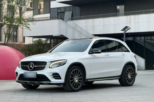 Mercedes-Benz GLC 2018 Facelift GLC 260 4MATIC Luxury Edition usado