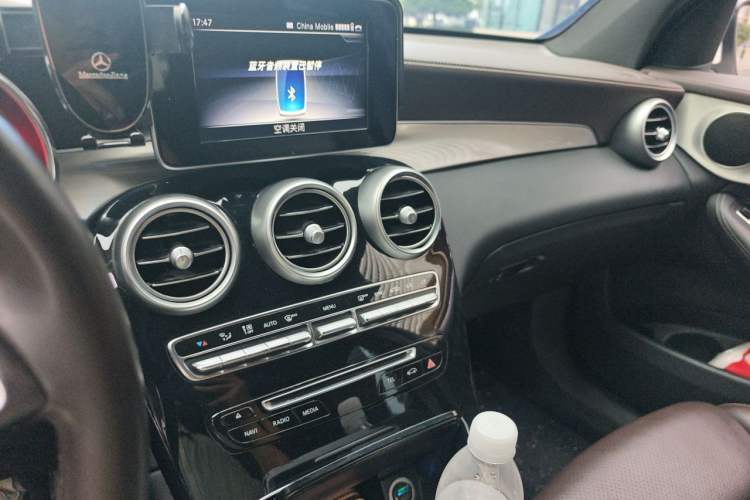 Used Mercedes-Benz GLC 2018 Facelift GLC 200 4MATIC Audio And AC Panel
