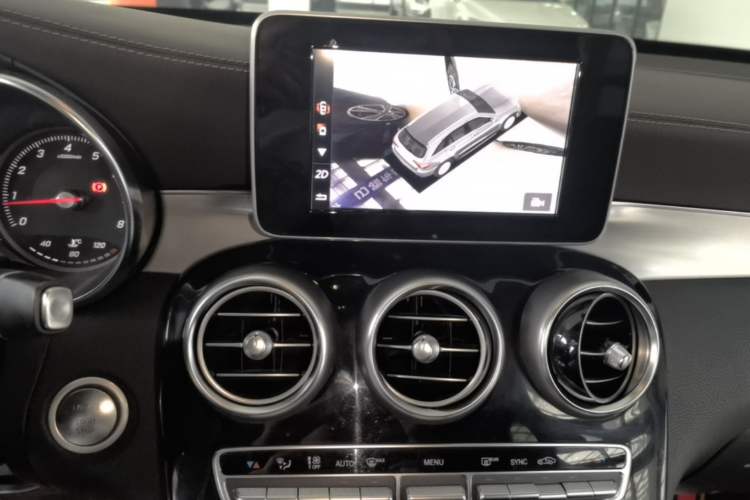 Used Mercedes-Benz GLC 2018 GLC 200 4MATIC Audio And AC Panel