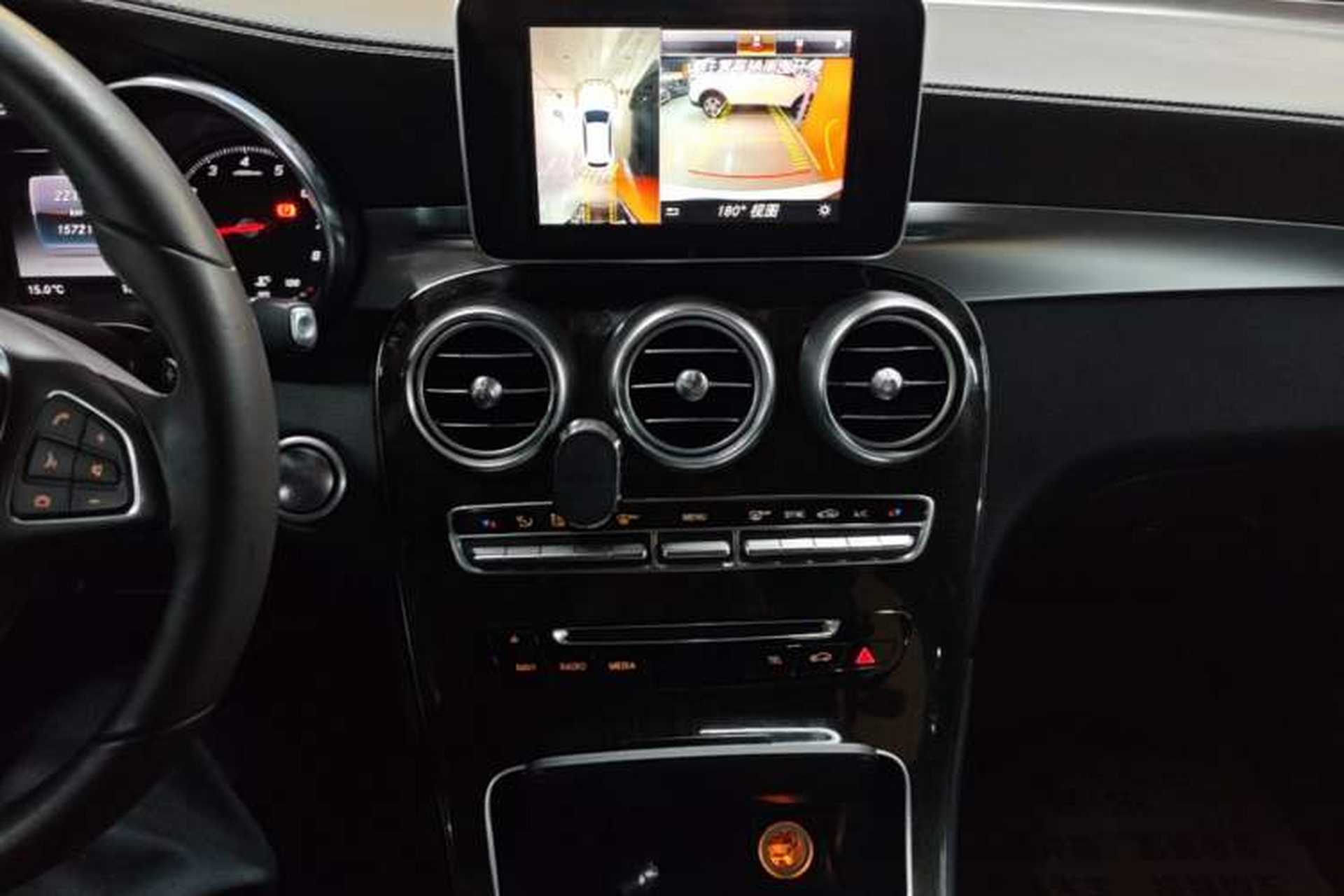 Used Mercedes-Benz GLC 2018 GLC 260 4MATIC Luxury Model Audio And AC Panel