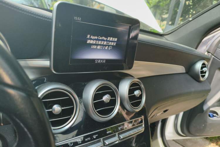 Used Mercedes-Benz GLC 2018 Facelift GLC 200 4MATIC Audio And AC Panel