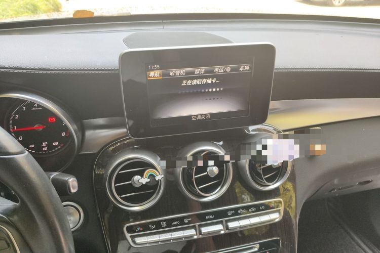 Used Mercedes-Benz GLC 2018 GLC 260 4MATIC Luxury Model Audio And AC Panel