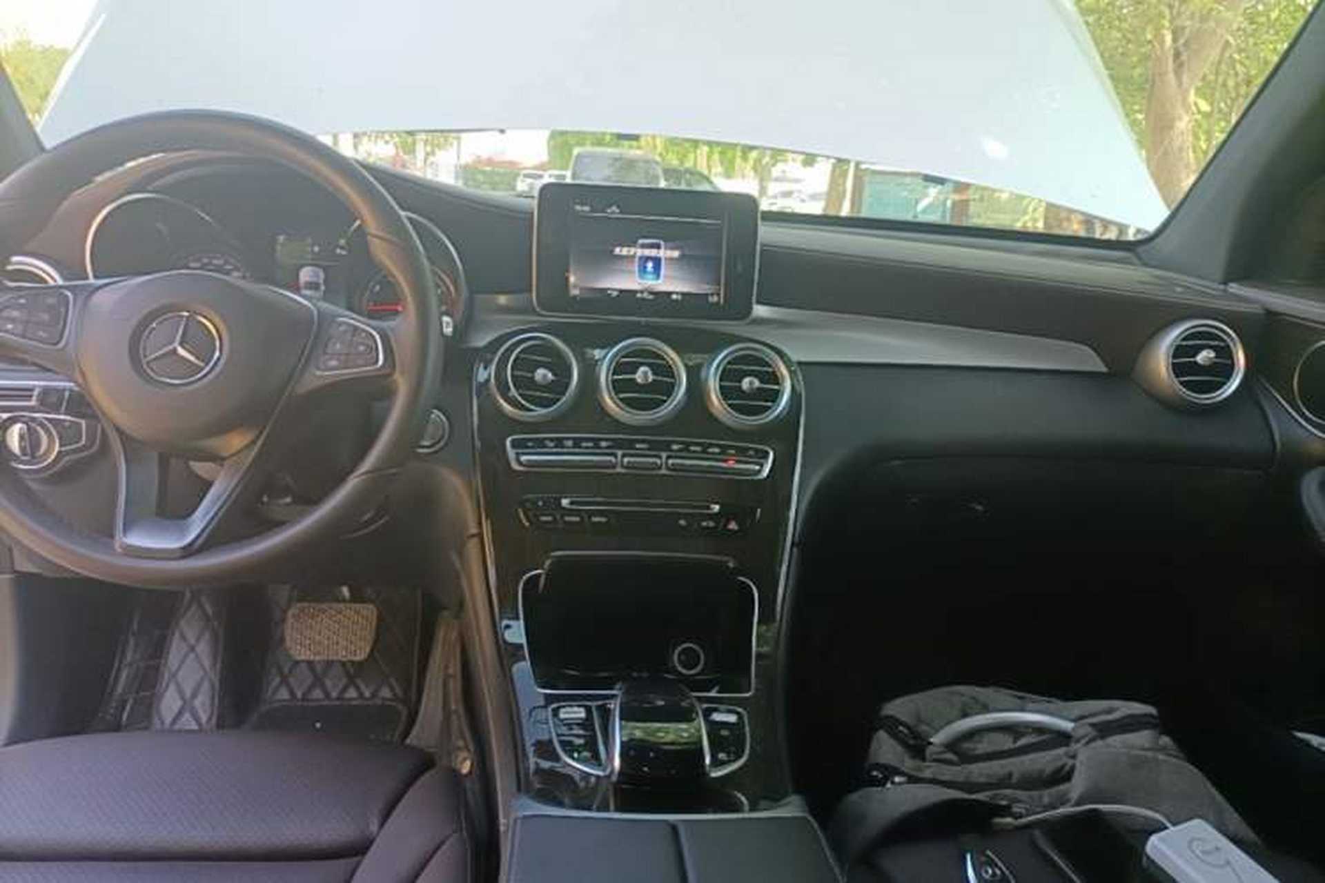Used Mercedes-Benz GLC 2018 Facelifted GLC 260 4MATIC Dynamic Edition Audio And AC Panel
