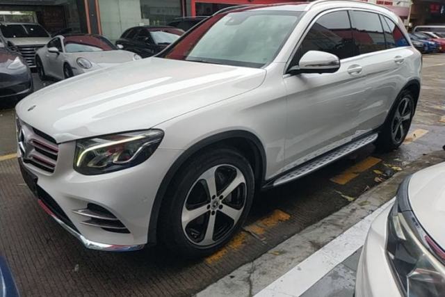 Used Mercedes-Benz GLC 2018 Facelift GLC 260 4MATIC Luxury Edition