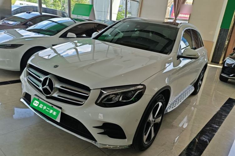 Used Mercedes-Benz GLC 2018 GLC 260 4MATIC Luxury Model Guazi used car, China used car export, Used car for sale, Used cars, Cheapest cars for sale