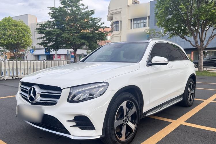 Ojetý Mercedes-Benz GLC 2018 GLC 260 4MATIC Luxury Model Guazi used car, China used car export, Used car for sale, Used cars, Cheapest cars for sale