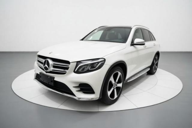 Used Mercedes-Benz GLC 2018 GLC 260 4MATIC Luxury Model