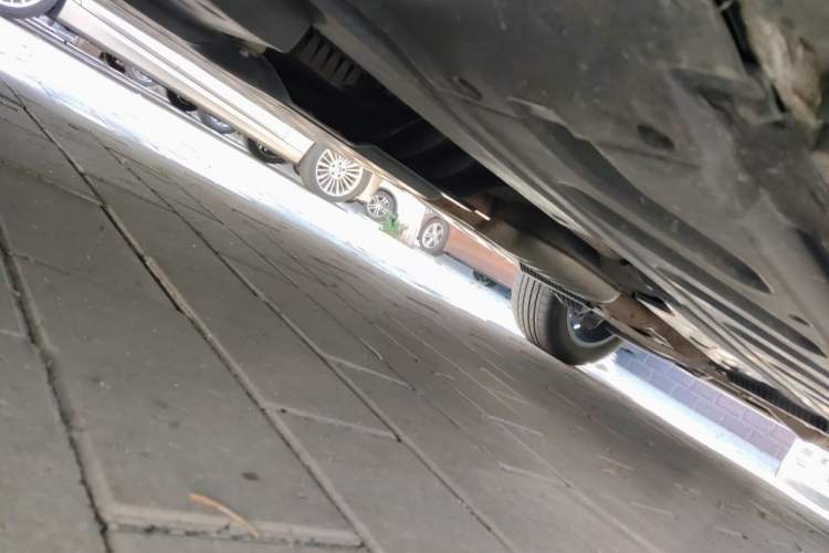 Used Mercedes-Benz GLC 2018 GLC 260 4MATIC Dynamic Edition Chassis Front Left