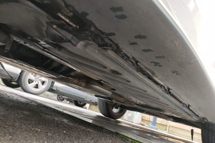 Used Mercedes-Benz GLC 2018 GLC 300 4MATIC Sport Edition Chassis Front Left