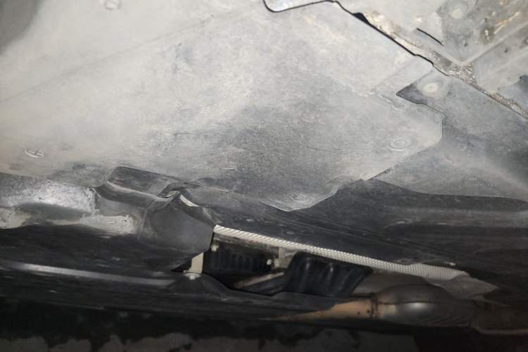 Used Mercedes-Benz GLC 2018 GLC 260 4MATIC Luxury Model Chassis Front Left