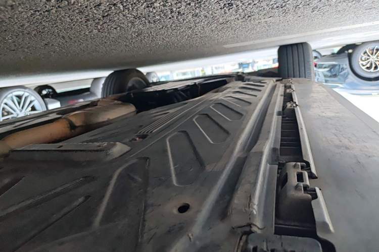Used Mercedes-Benz GLC 2018 GLC 260 4MATIC Dynamic Edition Chassis Rear Left