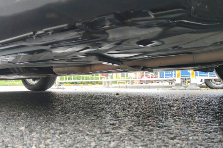 Used Mercedes-Benz GLC 2018 GLC 260 4MATIC Luxury Model Chassis Rear Left