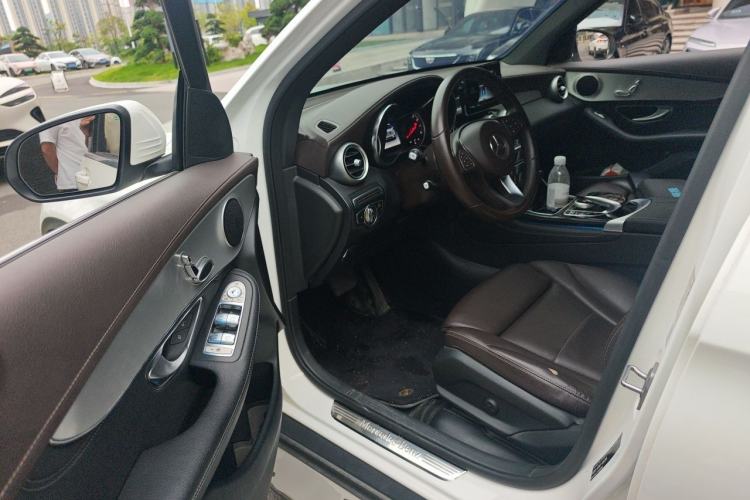 Used Mercedes-Benz GLC 2018 Facelift GLC 200 4MATIC Driver Seat