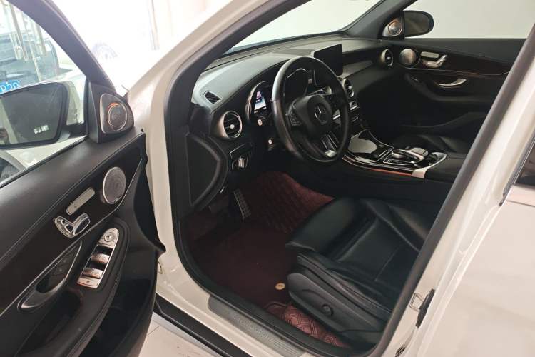 Used Mercedes-Benz GLC 2018 GLC 200 4MATIC Driver Seat