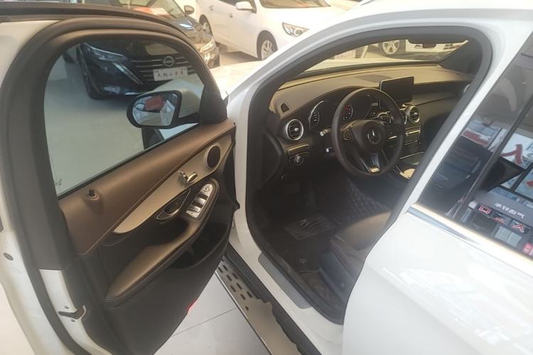 Used Mercedes-Benz GLC 2018 Facelift GLC 200 4MATIC Driver Seat