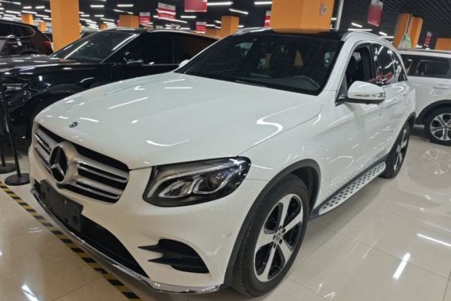 Used Mercedes-Benz GLC 2018 GLC 260 4MATIC Luxury Model