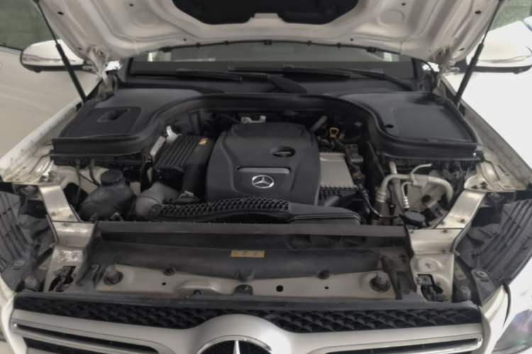 Used Mercedes-Benz GLC 2018 GLC 200 4MATIC Engine Bay