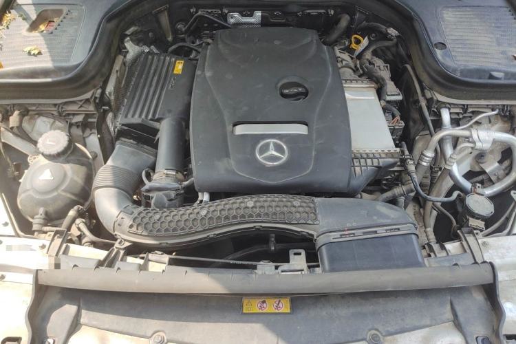 Used Mercedes-Benz GLC 2018 Facelift GLC 260 4MATIC Luxury Edition Engine Bay