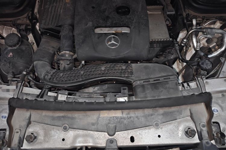 Used Mercedes-Benz GLC 2018 GLC 200 4MATIC Engine Bay
