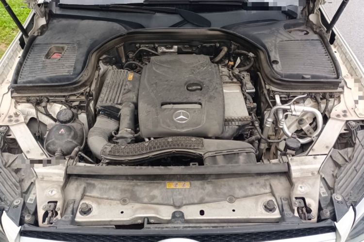 Used Mercedes-Benz GLC 2018 Facelift GLC 260 4MATIC Luxury Edition Engine Bay
