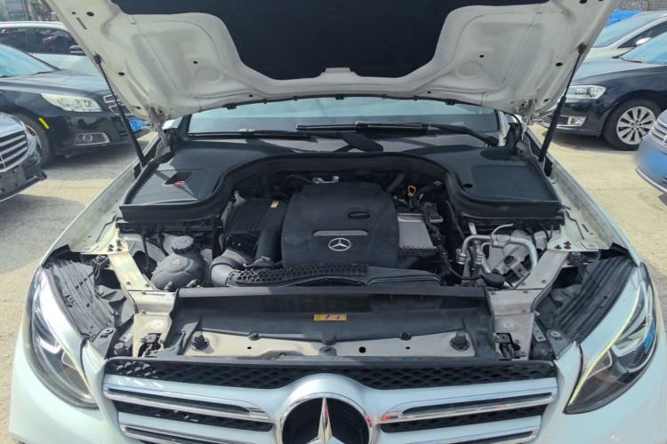 Used Mercedes-Benz GLC 2018 Facelifted GLC 260 4MATIC Dynamic Edition Engine Bay