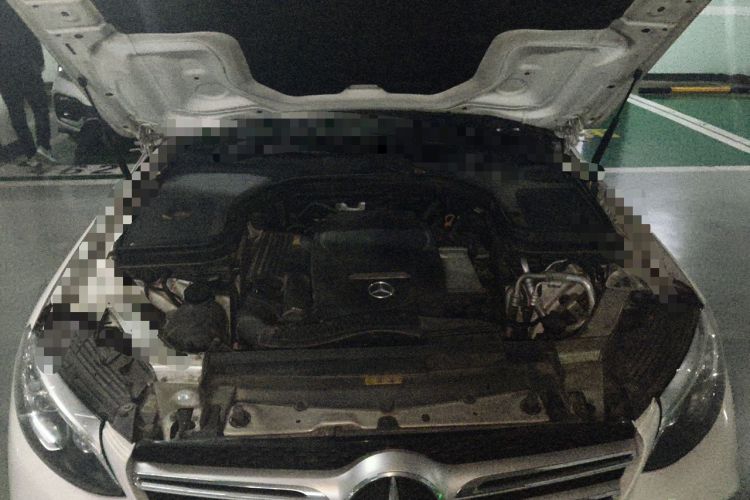 Used Mercedes-Benz GLC 2018 Refreshed GLC 300 4MATIC Dynamic Edition Engine Bay